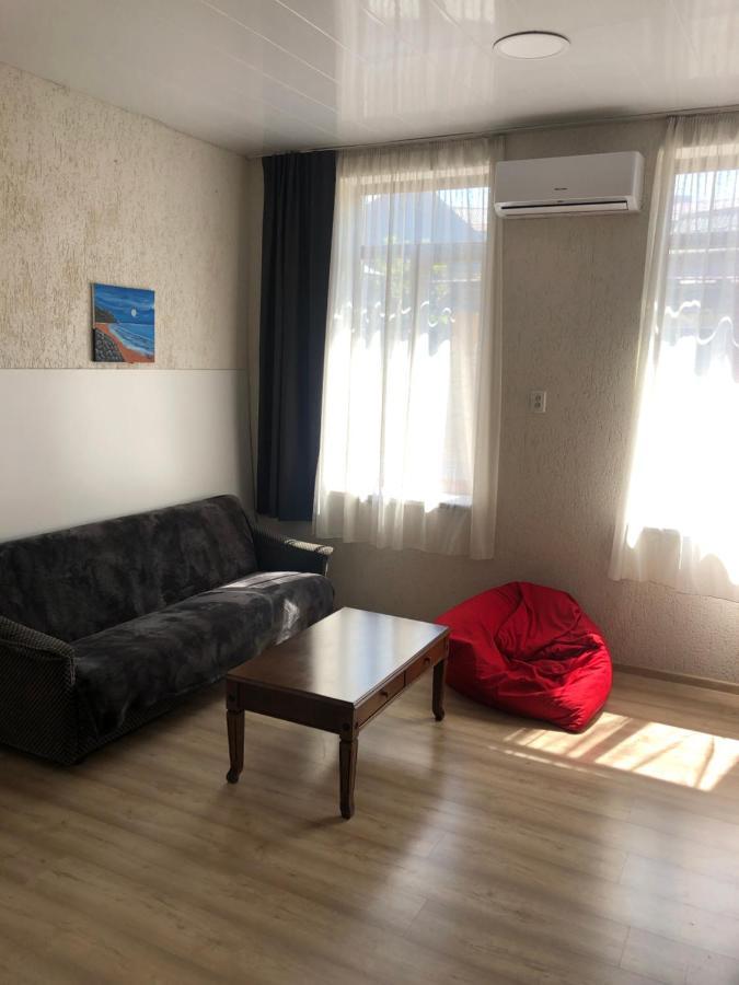Suncity Hostel Batumi Ngoại thất bức ảnh