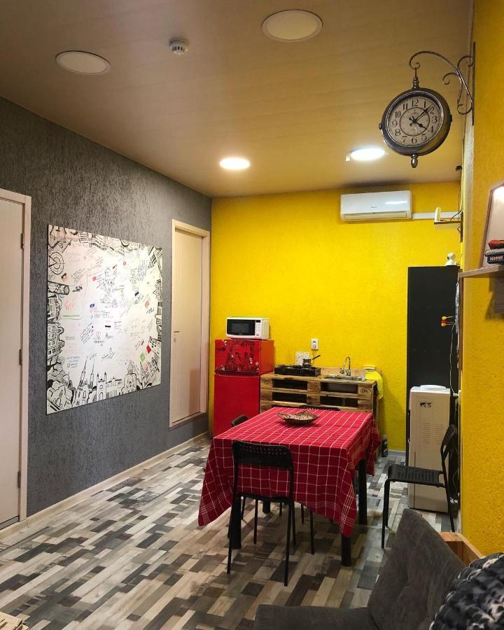Suncity Hostel Batumi Ngoại thất bức ảnh