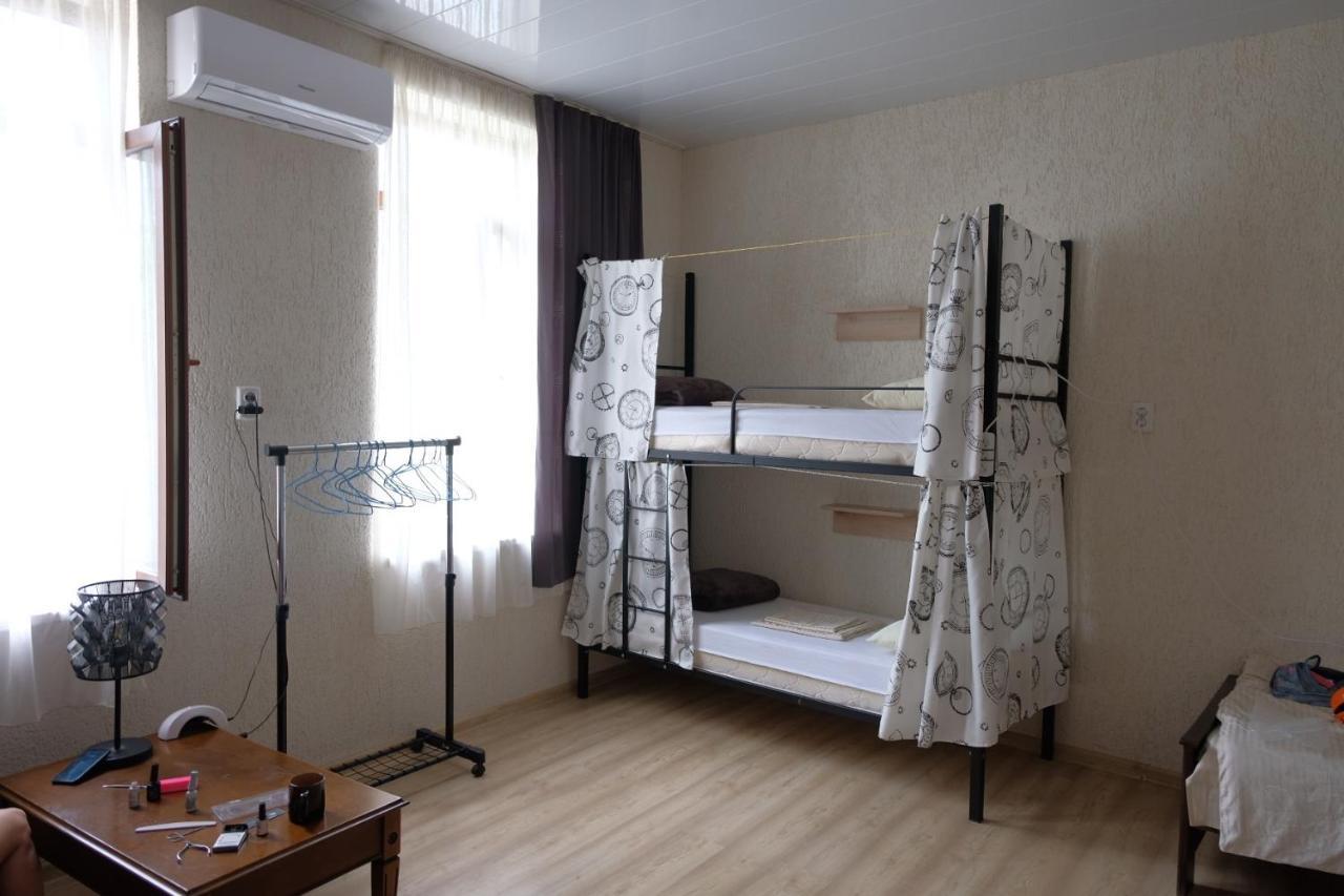 Suncity Hostel Batumi Ngoại thất bức ảnh