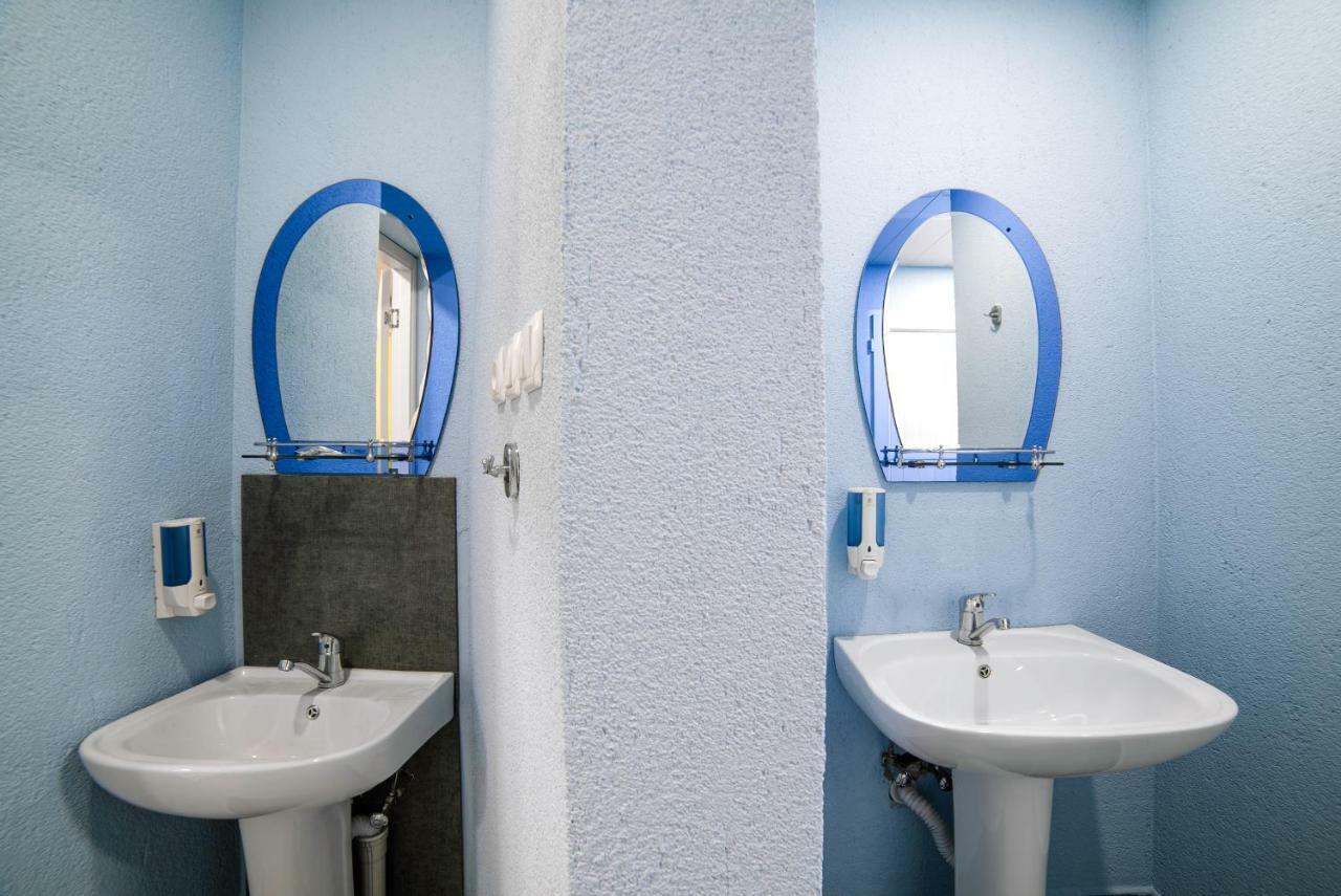 Suncity Hostel Batumi Ngoại thất bức ảnh